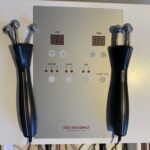 【エステ美顔器】フェイスビートダンス　顔筋トレーニングマシーン エステ美顔器】フェイスビートダンス 顔筋トレーニングマシーン FACE